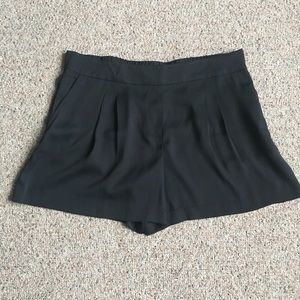 LOFT Dress Shorts